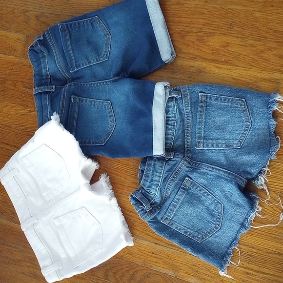 Cat & Jack Shorts- size XS (4/5) - Picture 2 of 2
